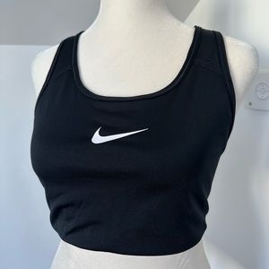 THE BEST Nike sports bra. Size L.